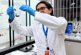 Cientista da USP natural de Girau do Ponciano desenvolve fórmula contra o câncer de próstata: 'A educação abre portas'