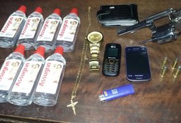 Pelopes prende pai e filho com arma e droga no bairro Canafístula em Arapiraca