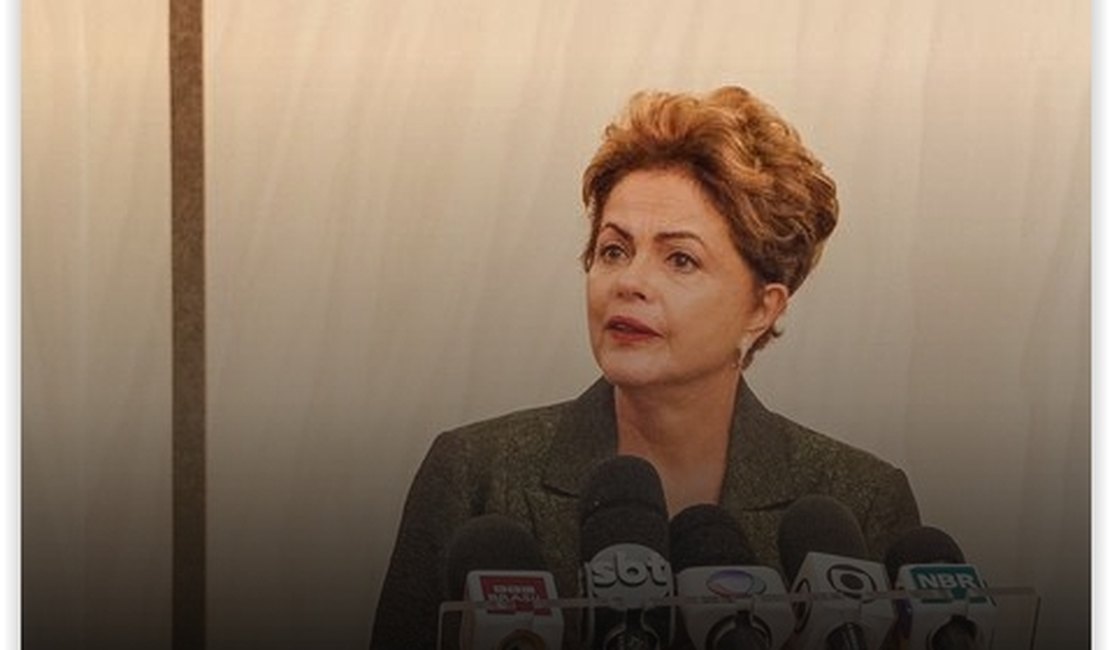 Na Suécia, Dilma diz que 'Levy fica' no governo e cobra aprovação da nova CPMF
