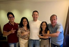 Lucas Barbosa assume compromisso com famílias atípicas durante encontro em Arapiraca