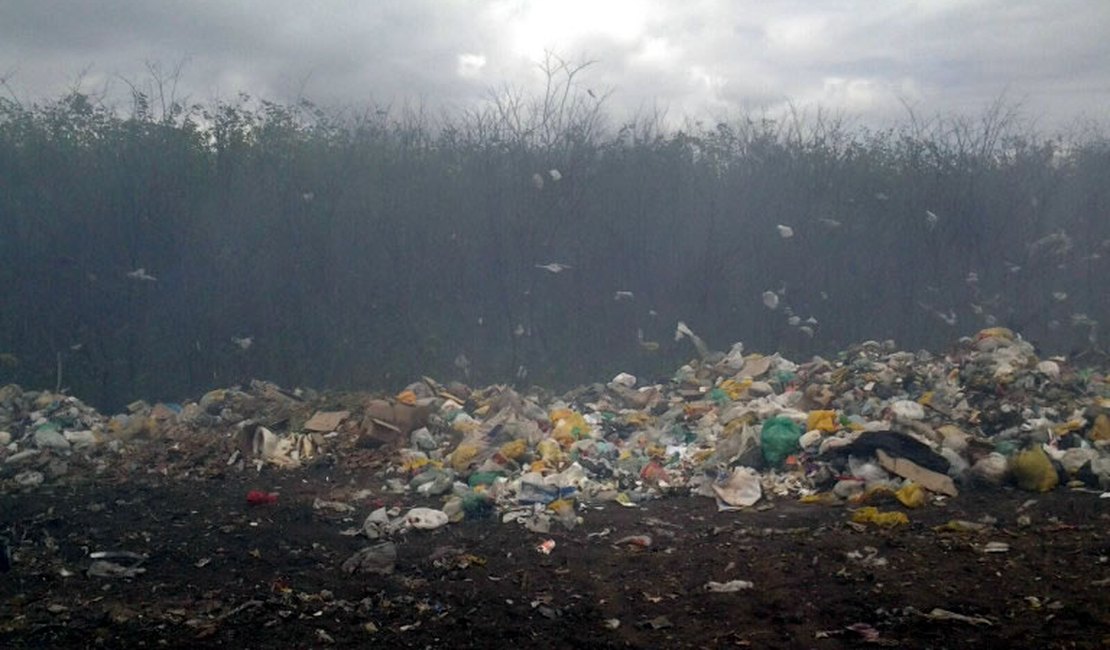 Lixão em Taquarana é interditado e multado, após fiscalização