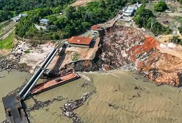 Porto em Manacapuru, no Amazonas, desaba em meio a obras