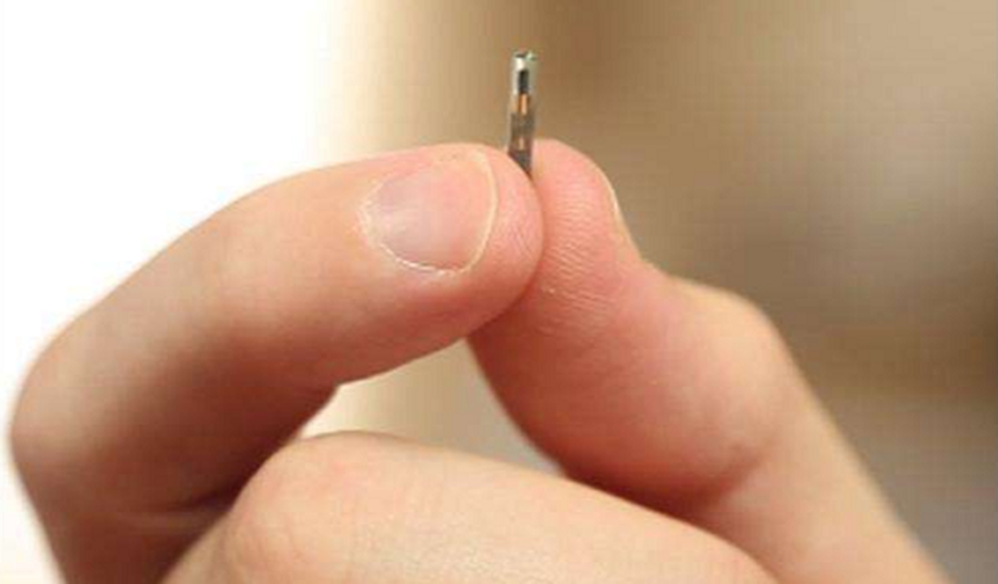 Empresa pretende implantar microchip em funcionários
