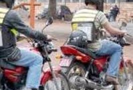 Mototaxista é assaltado e tem moto roubada pelo criminoso