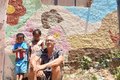 Colorindo a Vila transforma mirante da Vila Emater 2 com mural inspirado nas brincadeiras da infância