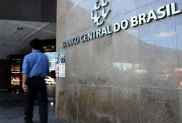 BC passa a apurar mensalmente dados sobre juros e encargos totais no cartão