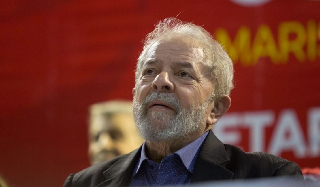 Se quiserem me pegar, terão de competir comigo pelas ruas, diz Lula