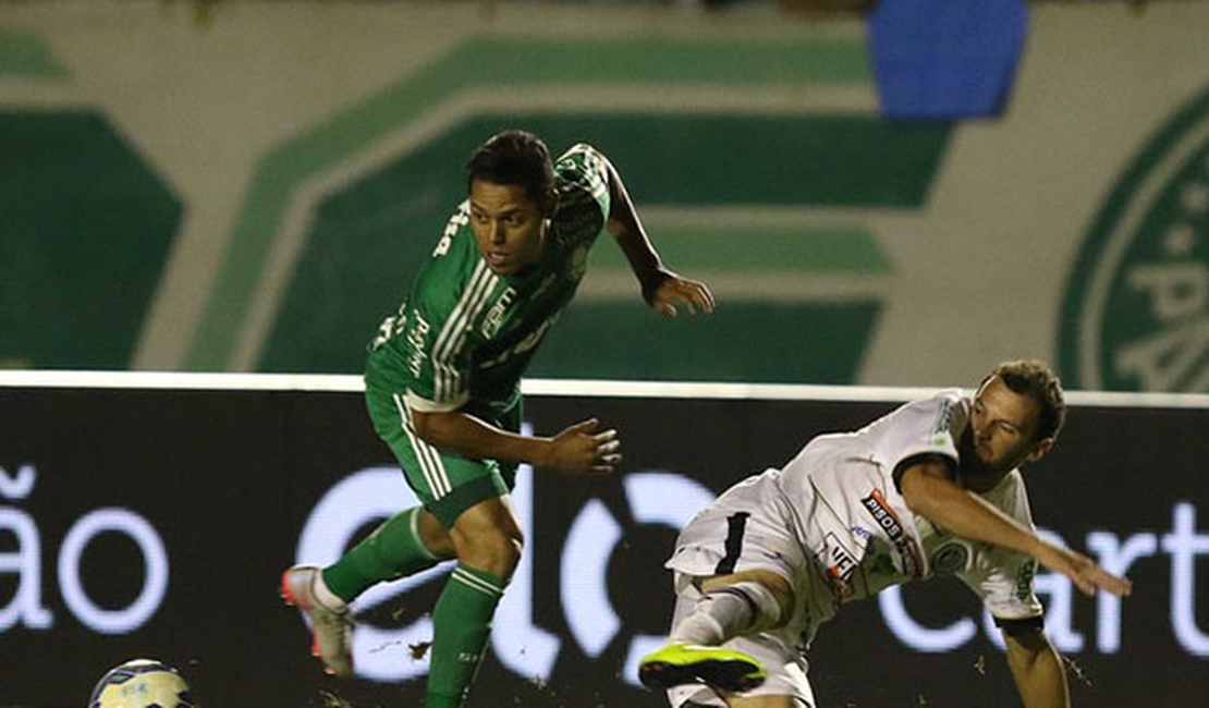 Em jogo disputado, Palmeiras vence o ASA em Londrina por 1x0