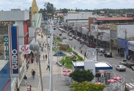 Bandidos roubam 26 celulares de loja do Centro de Arapiraca