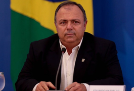 Bolsonaro e Pazuello apresentam nesta quarta plano nacional de imunização