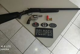 Denúncia anônima termina com menor e armas apreendidos no Agreste