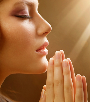 3 Orações Fundamentais para Buscar a Paz e o Fortalecimento Espiritual