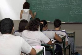 Ministro anuncia que piso salarial de professores será de R$ 2.298,80 em 2017