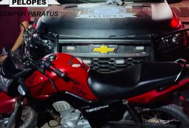 Ladrões de moto tentam fugir da polícia em veículo furtado e um deles é preso, em Arapiraca