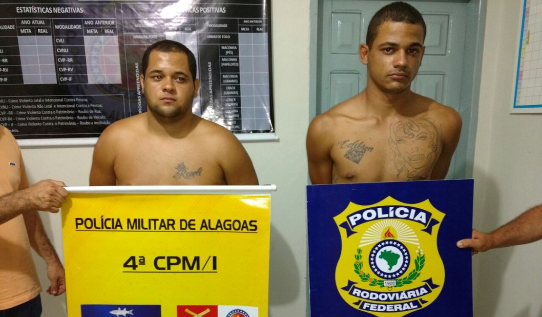 Polícia prende dupla com armas, munições e celulares roubados