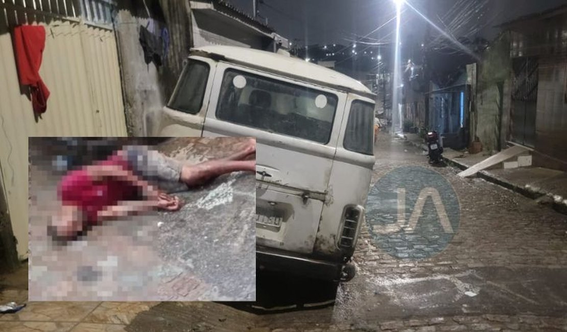 Homem cai agonizando e morre em via pública do bairro Manoel Teles, em Arapiraca