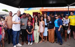 Feira Grande registra grande mobilização popular em adesivaço liderado pelo prefeito Dário Roberto