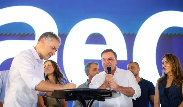 Em evento com Luciano Barbosa, Renan Filho destaca legado e garante entrega do VLT de Arapiraca ainda em 2026