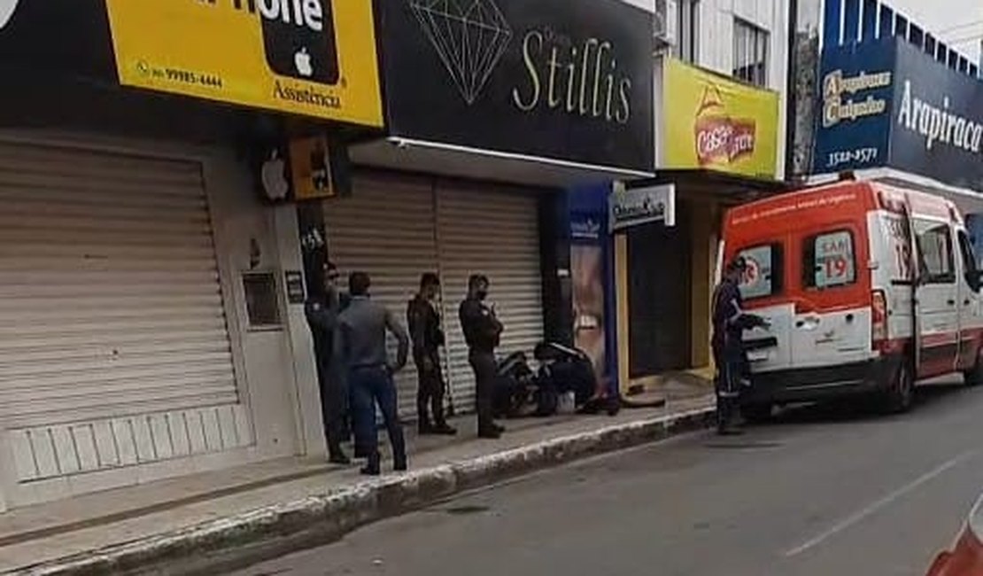 Homem fica gravemente ferido ao ser baleado na Avenida Rio Branco, em Arapiraca