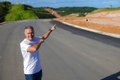 Renan Filho visita obras de duplicação da AL-101 Norte e defende ampliação até Maragogi