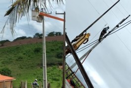 Após quase um ano de risco para a população, Equatorial troca postes em Coité do Noia