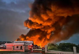 Incêndio na Effa Motors se espalha e atinge segunda fábrica em Manaus; funcionária ficou ferida
