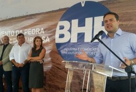 Renan Filho analisará mudança de secretários após o carnaval