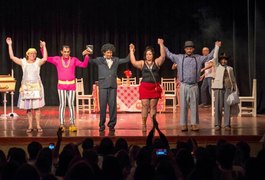 Teatro Thereza Auto Teófilo recebe comédia teatral “Se o Defunto Falasse”