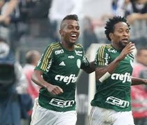 Palmeiras vence Corinthians por 2 a 0 e reage no Brasileirão