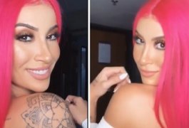 Bianca Andrade aparece de peruca rosa e é comparada a Pabllo Vittar