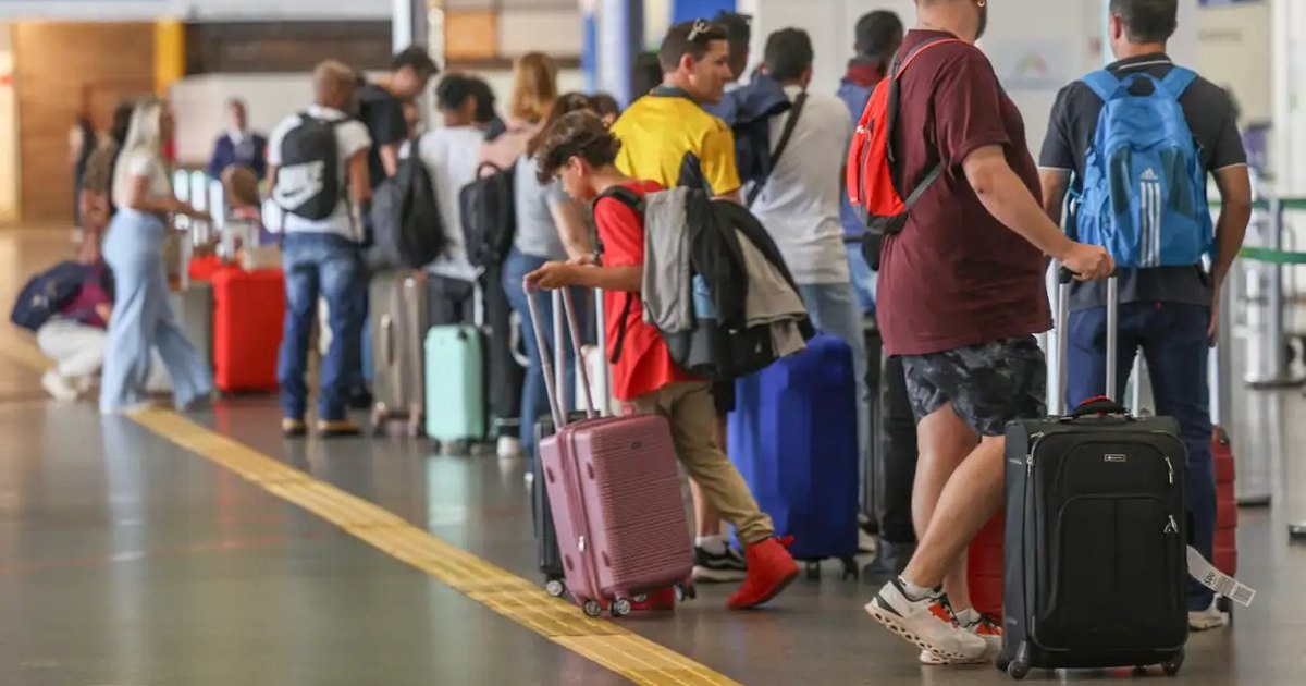 Número de passageiros em aeroportos teve aumento de 9 , 4 % em 2025