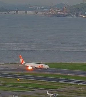 Avião tem fogo na turbina durante a decolagem no Santos Dumont