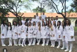 Alunos de Medicina da Ufal Arapiraca cobram aulas EAD como ocorre em Maceió