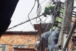 Vídeo: Suspeito de assediar criança é espancado no bairro do Jacintinho, em Maceió