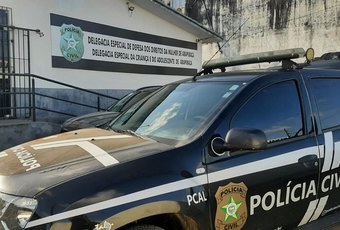 Polícia Civil prende dois homens por estupro de vulnerável em Arapiraca