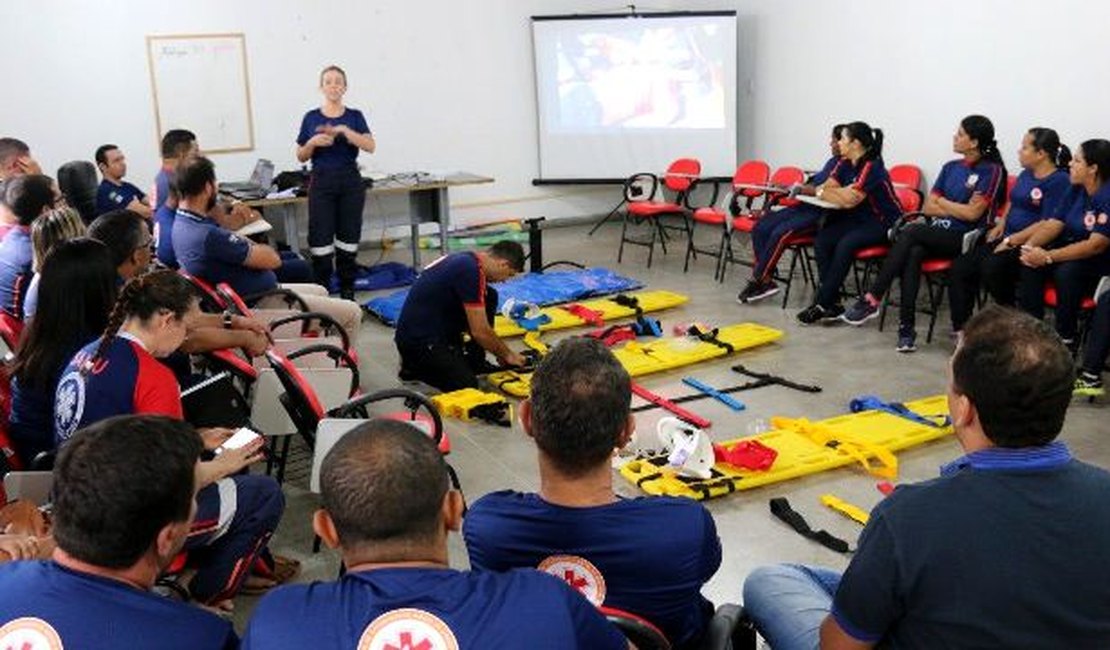 Socorristas de 19 Bases do Samu são treinados em Arapiraca