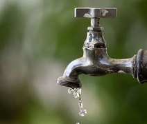 Abastecimento de água é interrompido em Anadia para reparo em bomba de captação