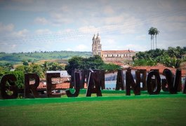 Alunos da rede de ensino estadual de Igreja Nova estão sem aulas por falta de transporte escolar