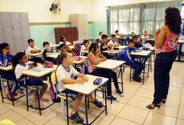 Educação lança edital para professores bolsistas temporários