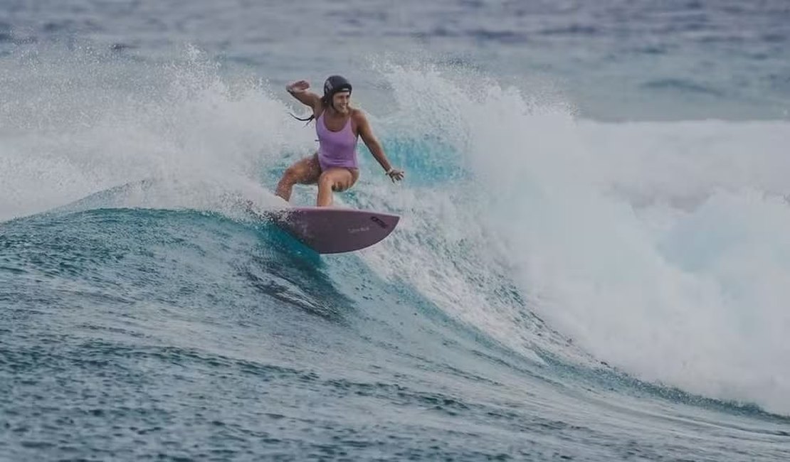 Surfista italiana morre após ataque de peixe-espada em Mentawai