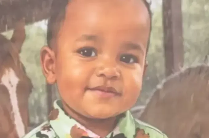 Nunca pensei que ia perder meu filho assim, lamenta mãe após criança de 2 anos morrer atropelada em Maceió