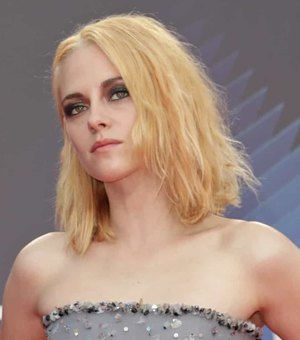 Kristen Stewart diz que só fez cinco filmes bons e afirma que 'maior parte é porcaria'