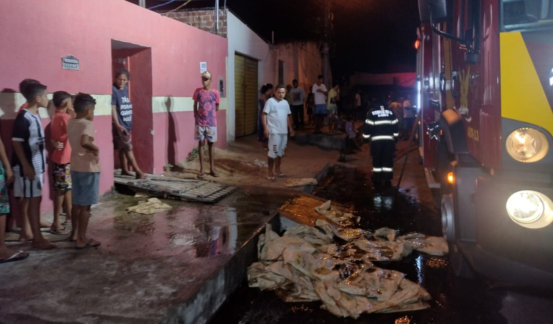 Fábrica clandestina de fogos de artifício é atingida por incêndio no bairro Cavaco