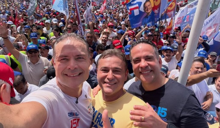 Caminhada histórica marca reta final da campanha de Renan Filho em Maceió