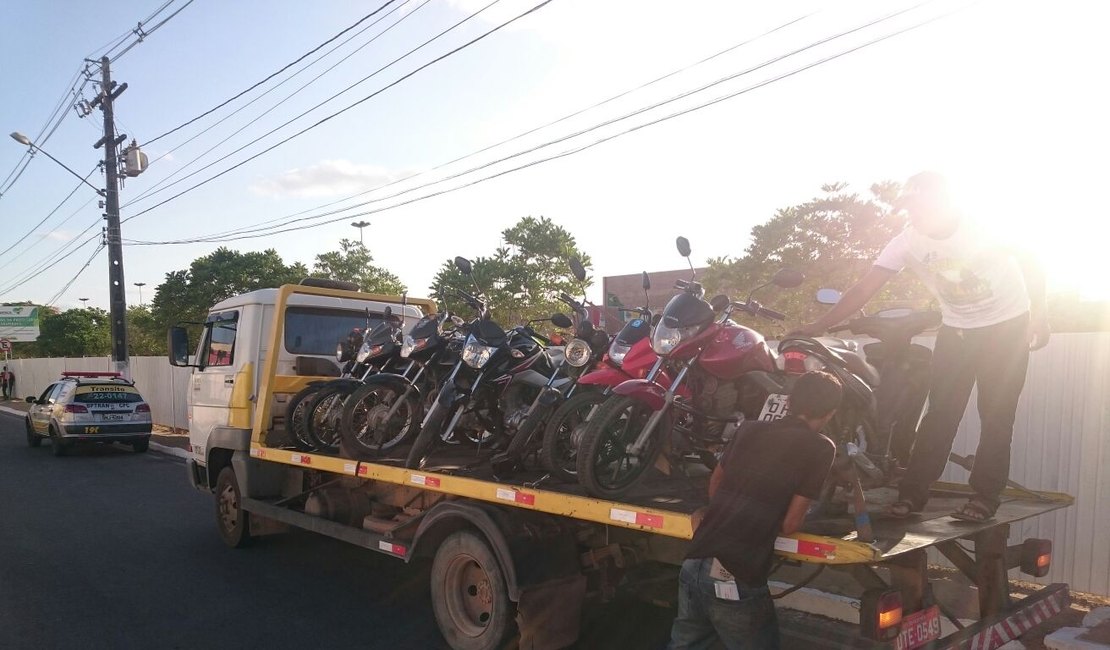 Operação da PM recolhe 22 veículos e autua 69 condutores em Arapiraca