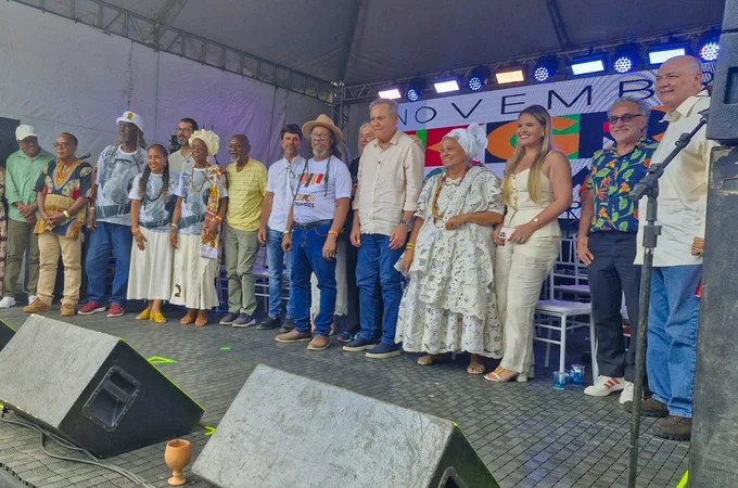 Vice-governador Ronaldo Lessa lidera celebração histórica na Serra da Barriga