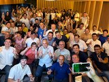 Adesão em massa de prefeitos alagoanos amplia apoio a Flávio Bolsonaro e Alfredo Gaspar no Nordeste
