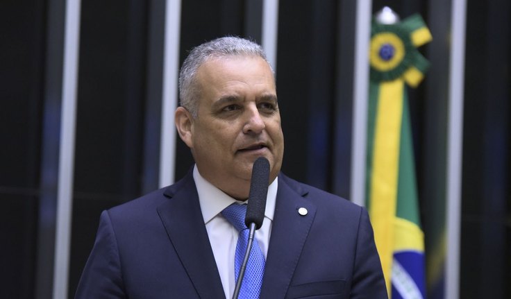 Alfredo Gaspar repudia “ditadura da toga” após decisão de Moraes sobre prisão domiciliar de Bolsonaro