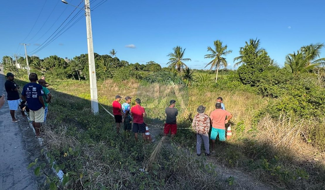 Homem é assassinado a golpes de facão perto de viaduto no Agreste de Alagoas