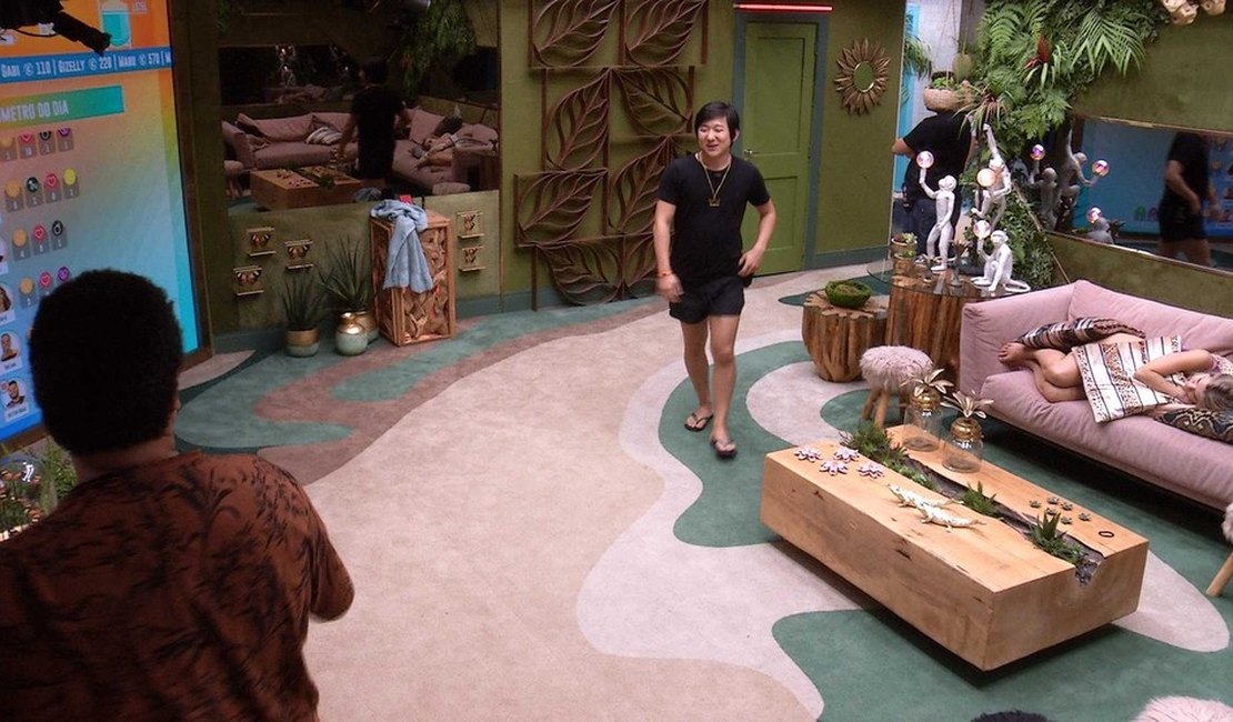 Após o Cinema do Líder, Babu fala para Pyong: 'Se eu voltar, fico duas semanas sem votar em você'